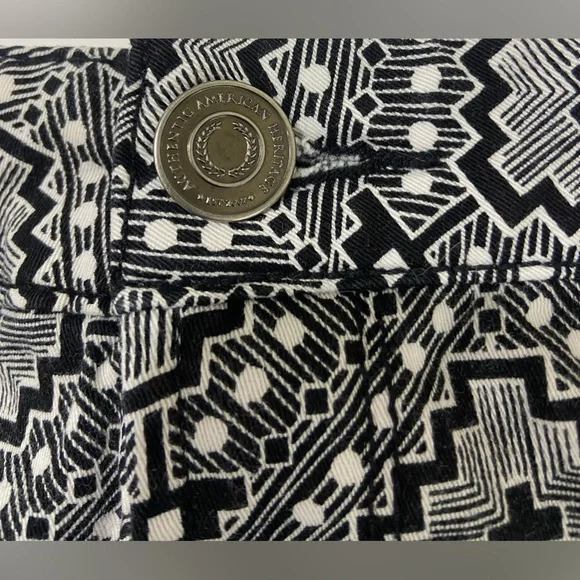 So Authentic American Heritage Shorts size 13 - Picture 6 of 7